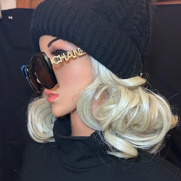 Chanel Square Sunglasses Black - Picture 4 of 12